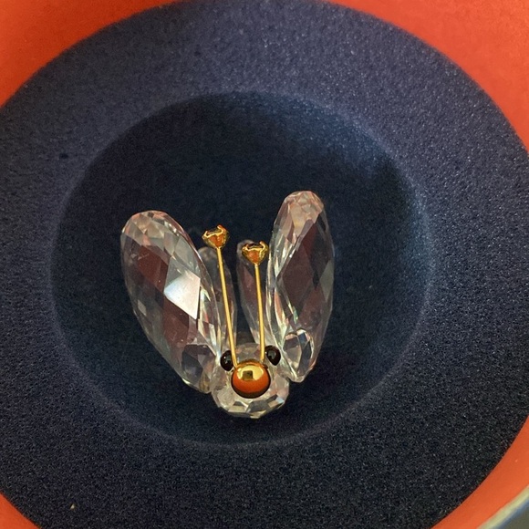 Swarovski Crystal Butterfly Figurine Crystal Tips Gold Antenna - Picture 8 of 12